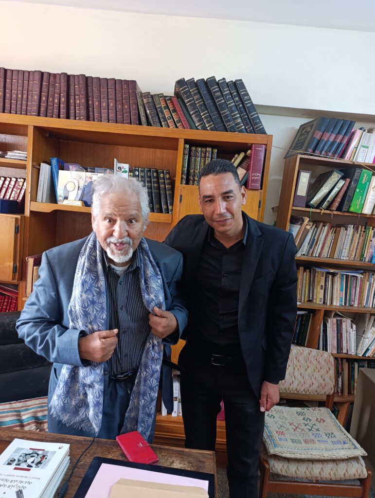 رحيل موجع… أستاذ الأجيال الدكتور عبد الغني أبو العزم في ذمة الله … بالرحمة والمغفرة وألهم ذويه الصبر والسلوان… خسارة كبيرة للمشهد الثقافي بالمغرب.