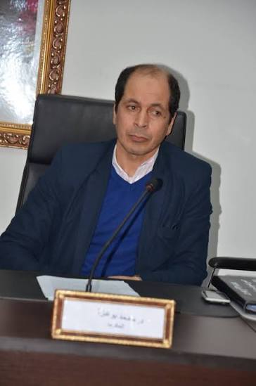 Read more about the article الناقد المغربي محمد بوعزة.. إنسان رفيع .. مؤول بليغ…